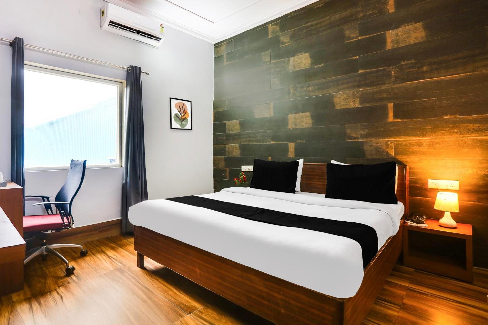 Hotel Super Collection O Bhiwadi Exterior foto